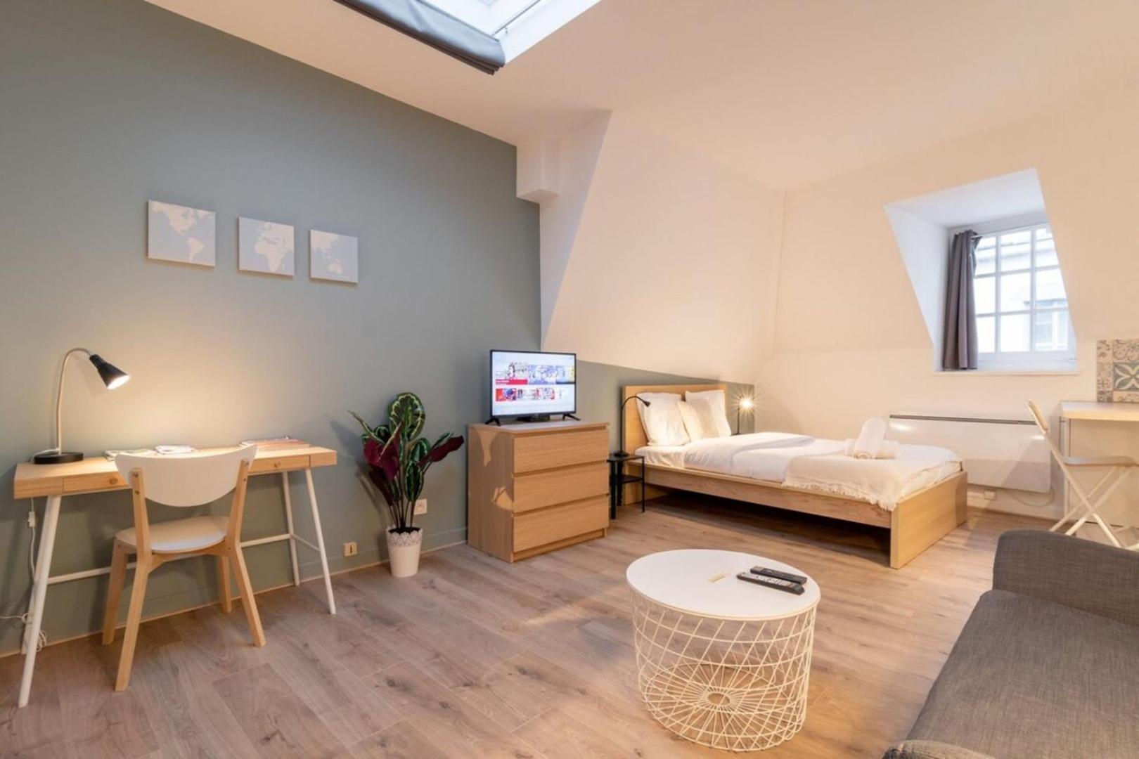Lille Grand Place Nice And Equipped Studio! Luaran gambar