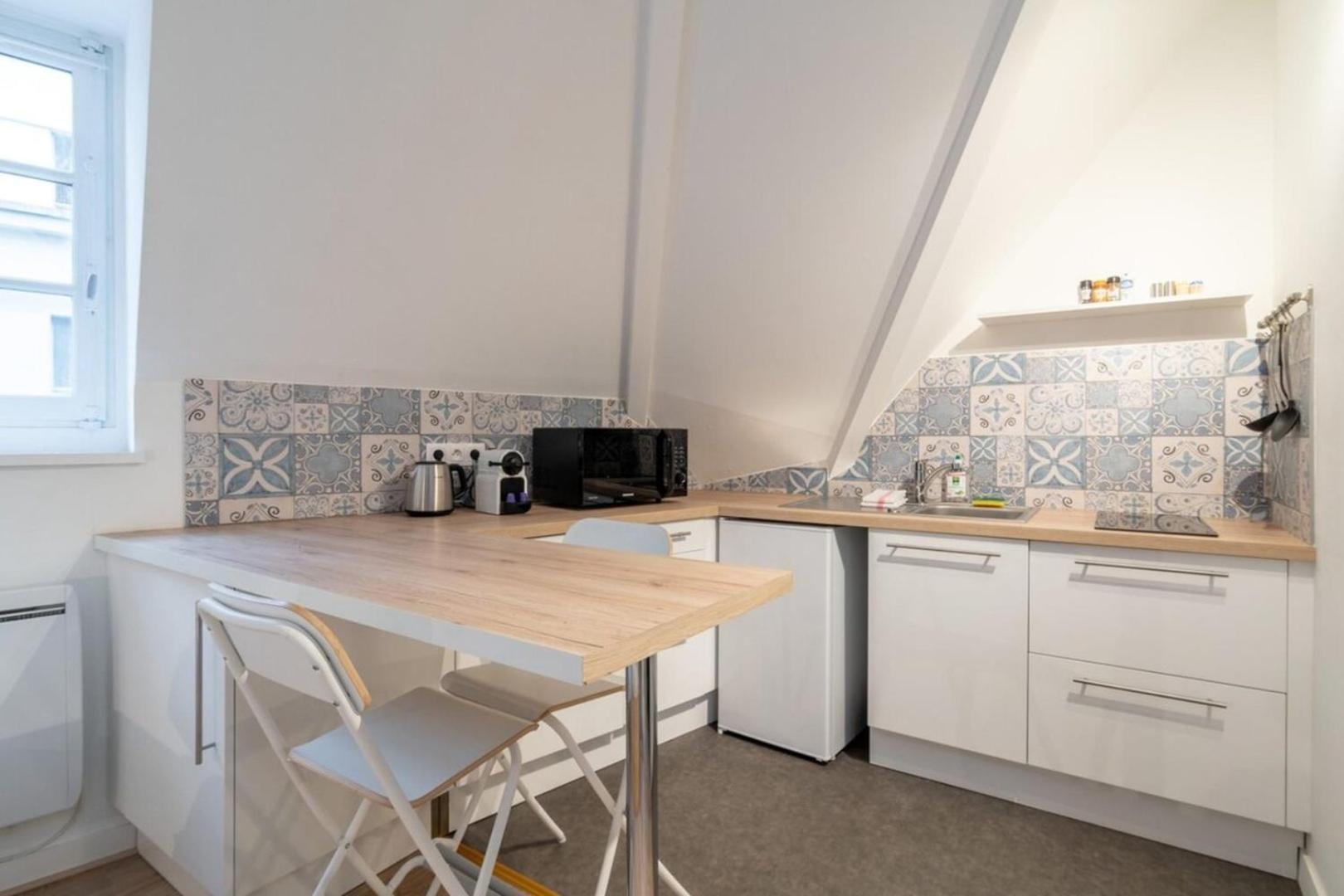 Lille Grand Place Nice And Equipped Studio! Luaran gambar