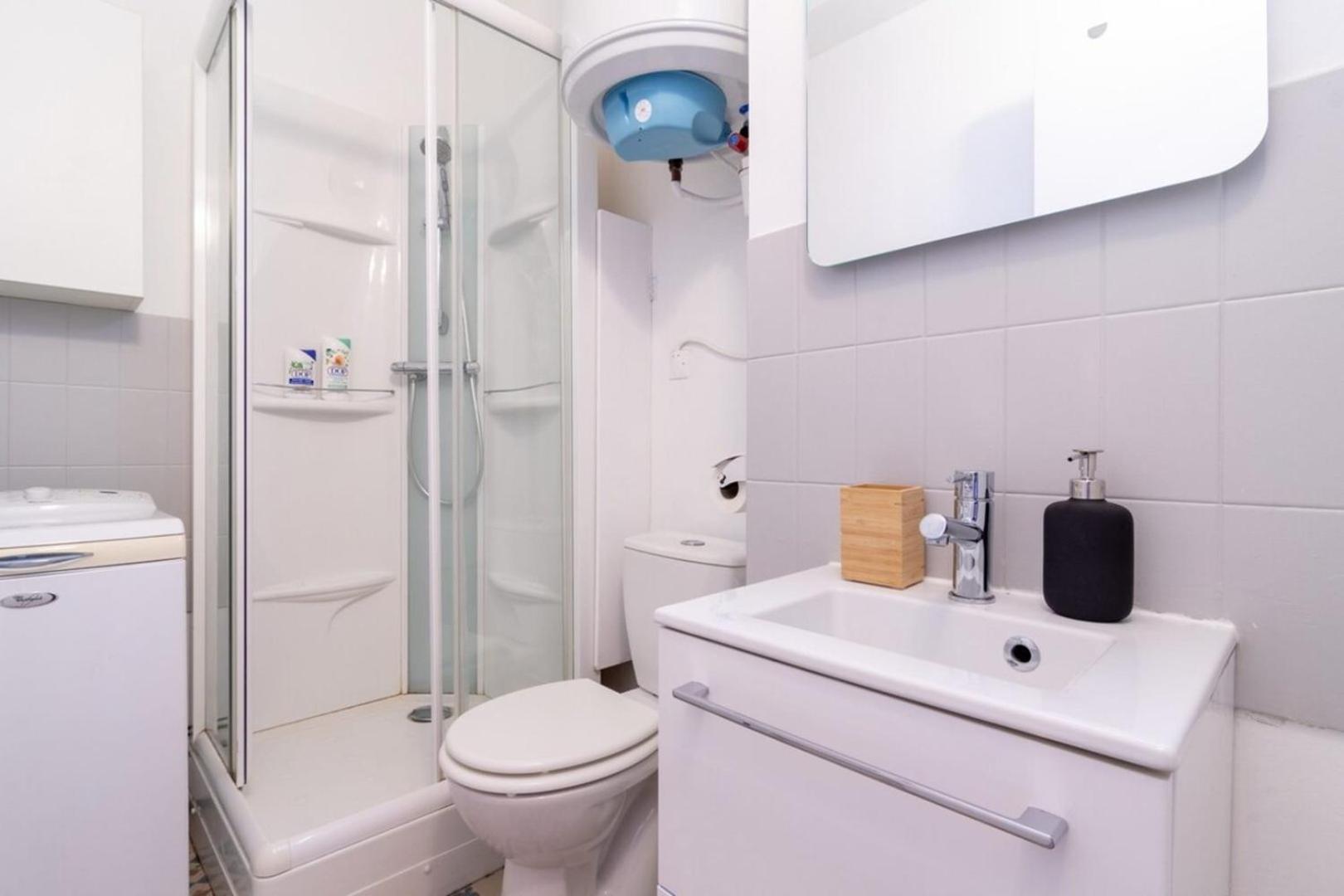 Lille Grand Place Nice And Equipped Studio! Luaran gambar