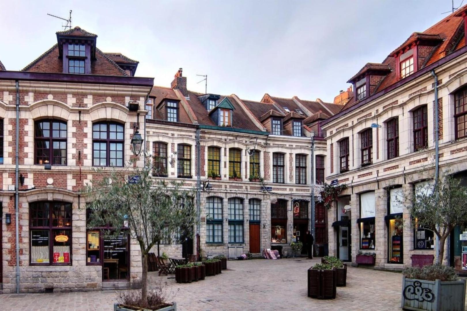 Lille Grand Place Nice And Equipped Studio! Luaran gambar